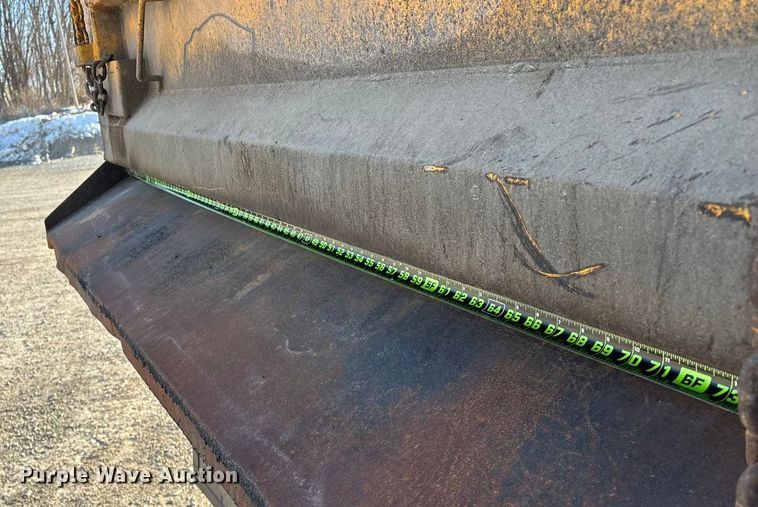 image for item FG0050 2010 International 7500 WorkStar dump truck