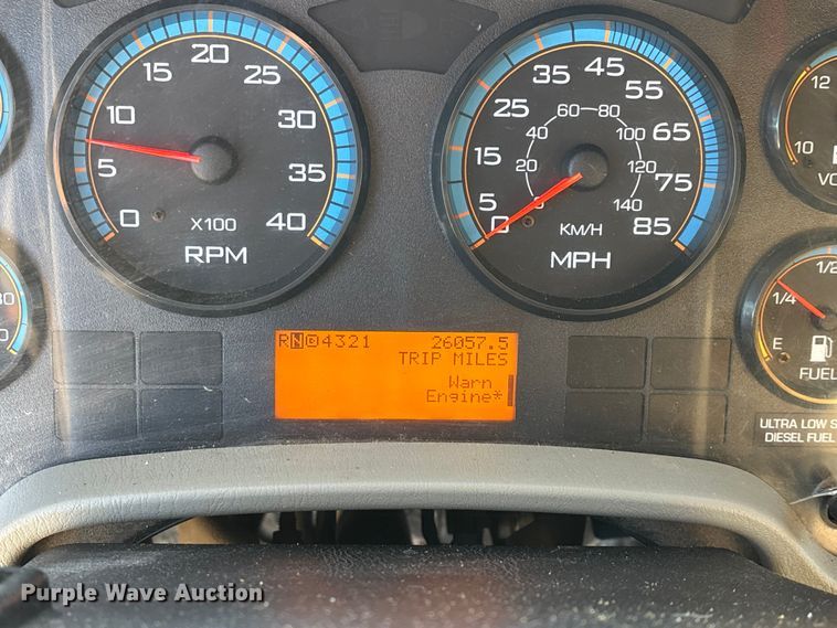 image for item FG0050 2010 International 7500 WorkStar dump truck