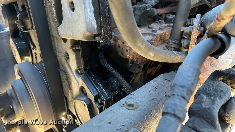 image for item FG0050 2010 International 7500 WorkStar dump truck