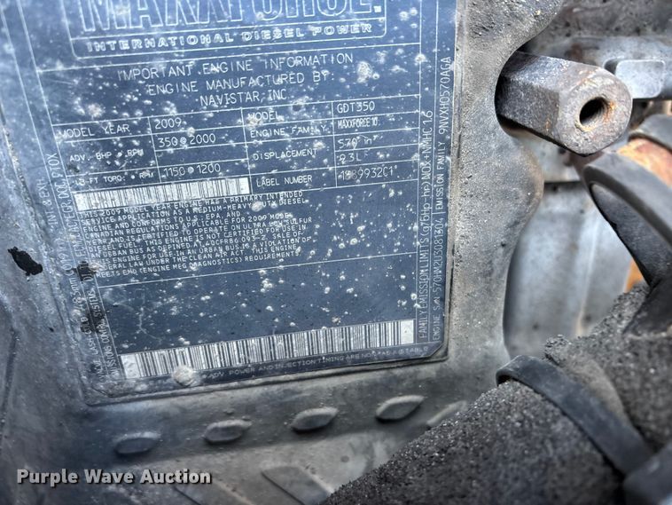 image for item FG0050 2010 International 7500 WorkStar dump truck