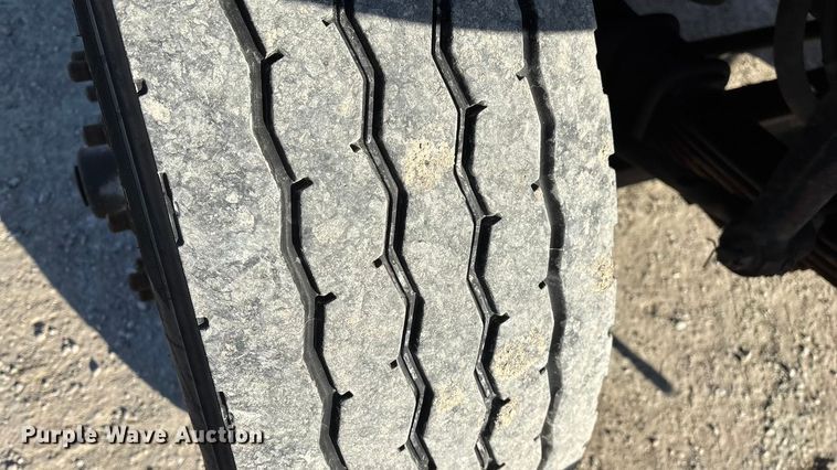 image for item FG0050 2010 International 7500 WorkStar dump truck