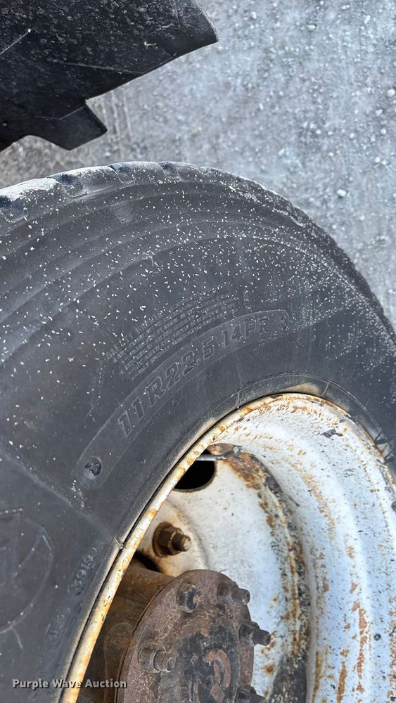 image for item FG0050 2010 International 7500 WorkStar dump truck