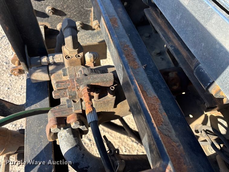 image for item FG0054 2006 International 7400 dump truck