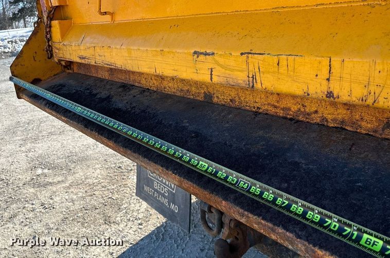 image for item FG0054 2006 International 7400 dump truck