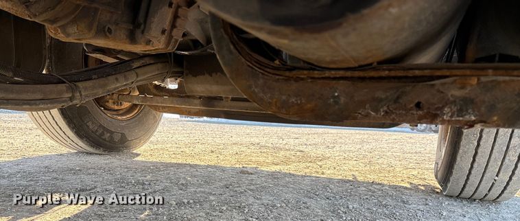 image for item FG0054 2006 International 7400 dump truck