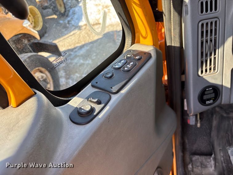 image for item FG0054 2006 International 7400 dump truck