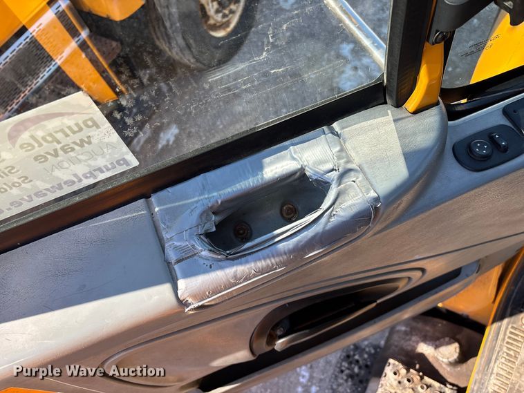 image for item FG0054 2006 International 7400 dump truck