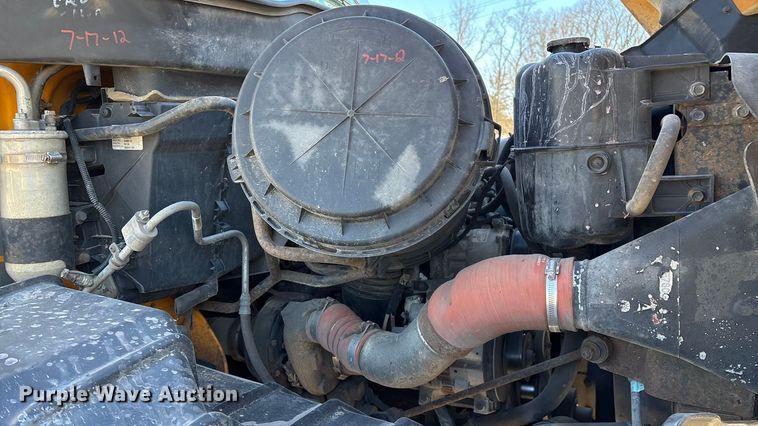 image for item FG0054 2006 International 7400 dump truck