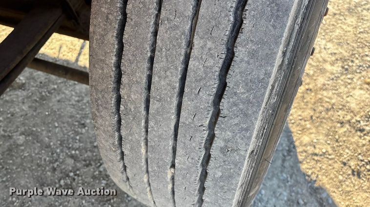 image for item FG0054 2006 International 7400 dump truck