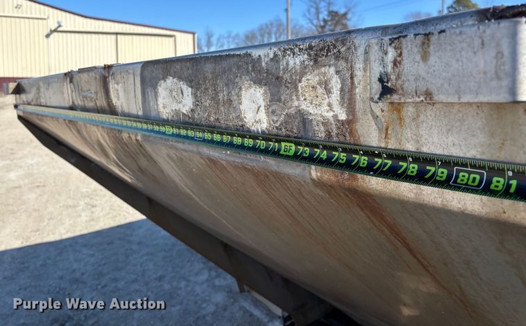 image for item FG0055 (6) spreader beds and (5) snow plows 