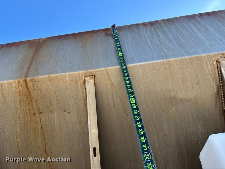 image for item FG0055 (6) spreader beds and (5) snow plows 