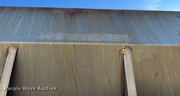 image for item FG0055 (6) spreader beds and (5) snow plows 