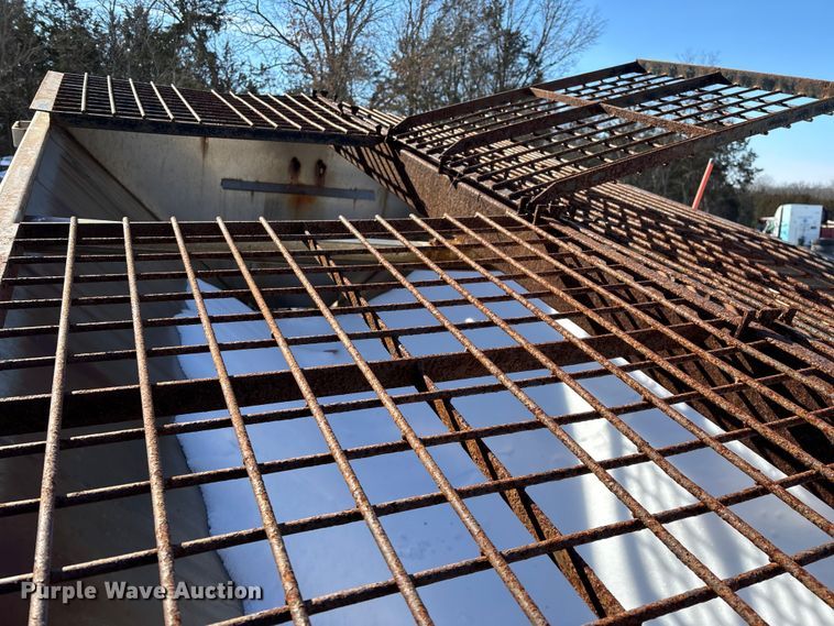 image for item FG0055 (6) spreader beds and (5) snow plows 