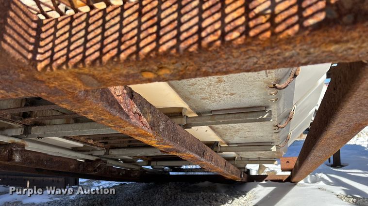 image for item FG0055 (6) spreader beds and (5) snow plows 