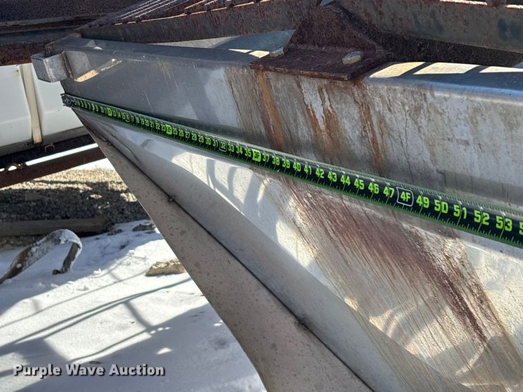 image for item FG0055 (6) spreader beds and (5) snow plows 