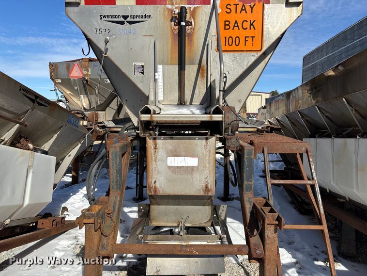 image for item FG0055 (6) spreader beds and (5) snow plows 