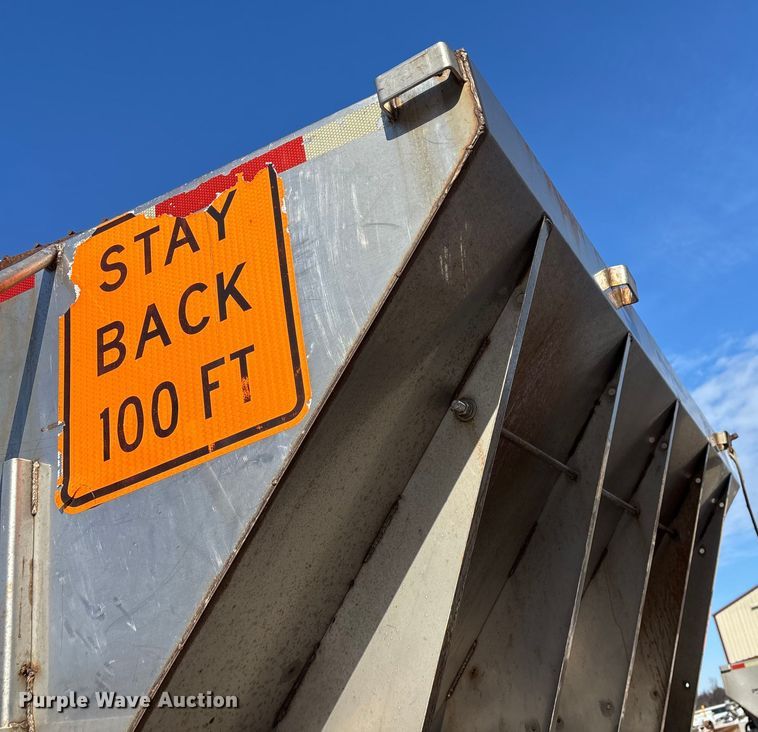 image for item FG0055 (6) spreader beds and (5) snow plows 