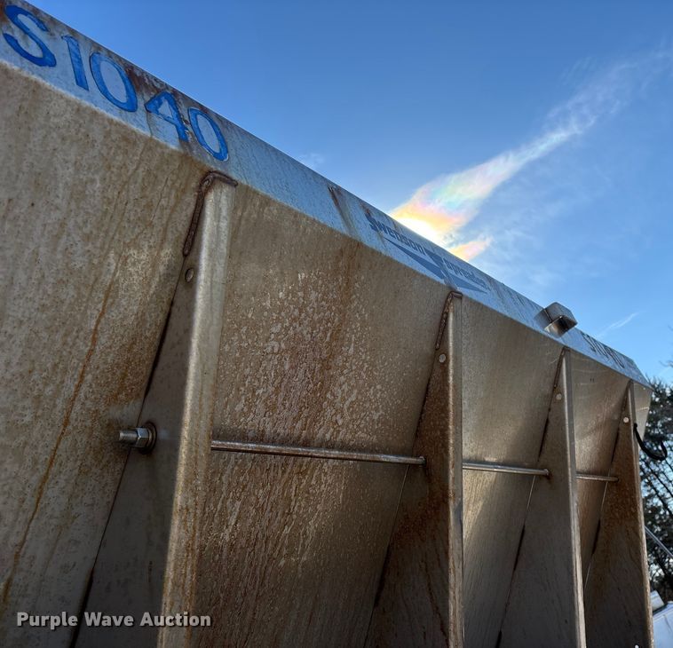 image for item FG0055 (6) spreader beds and (5) snow plows 