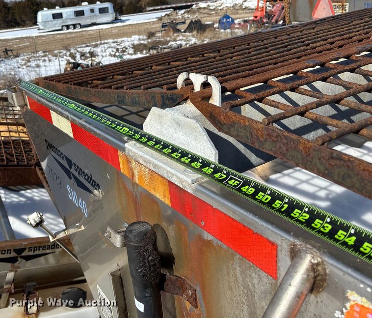 image for item FG0055 (6) spreader beds and (5) snow plows 