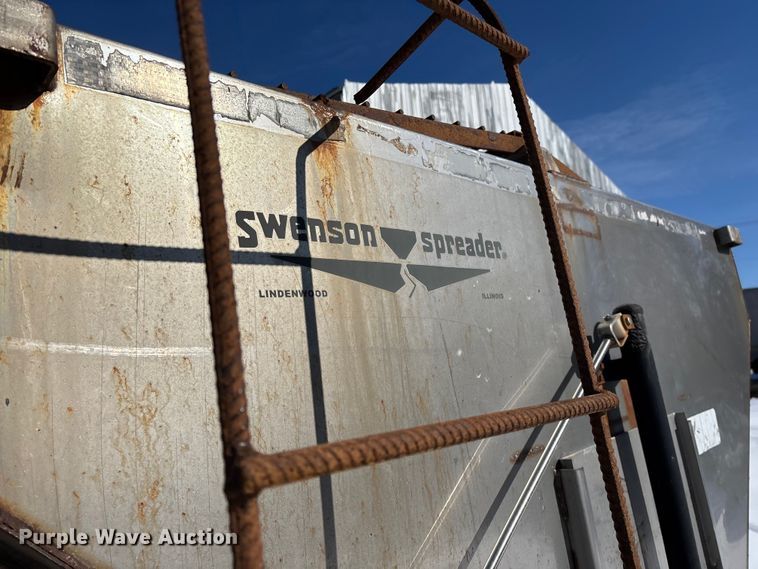 image for item FG0055 (6) spreader beds and (5) snow plows 