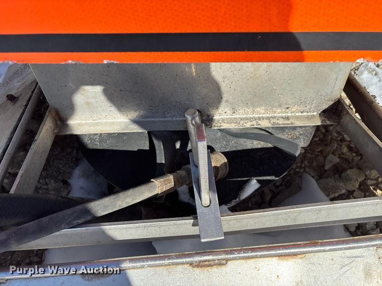 image for item FG0055 (6) spreader beds and (5) snow plows 