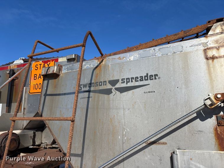 image for item FG0055 (6) spreader beds and (5) snow plows 