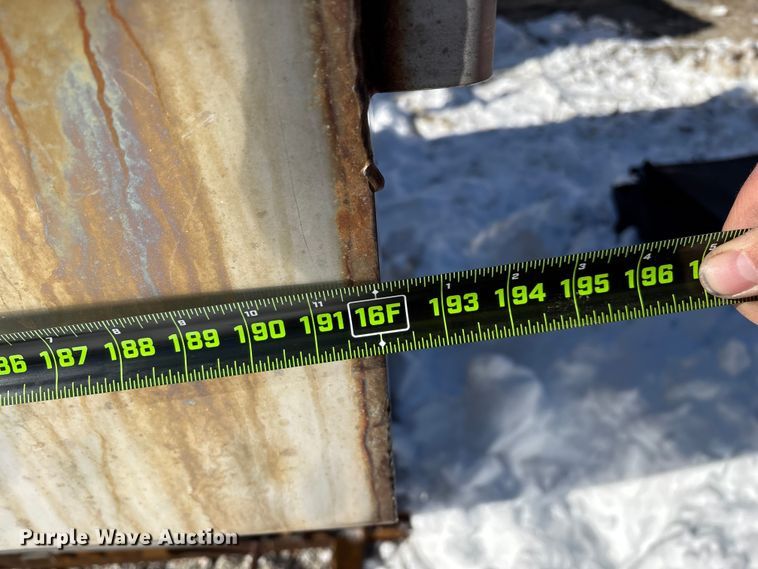 image for item FG0055 (6) spreader beds and (5) snow plows 