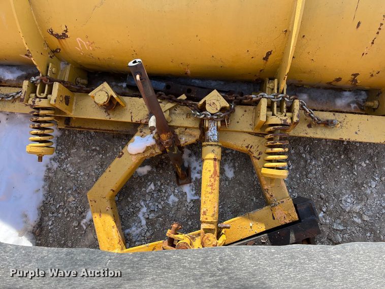 image for item FG0055 (6) spreader beds and (5) snow plows 