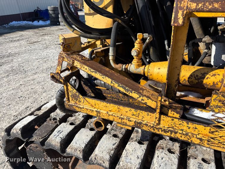 image for item FG0056 Simco 4000 TR-2 drilling rig