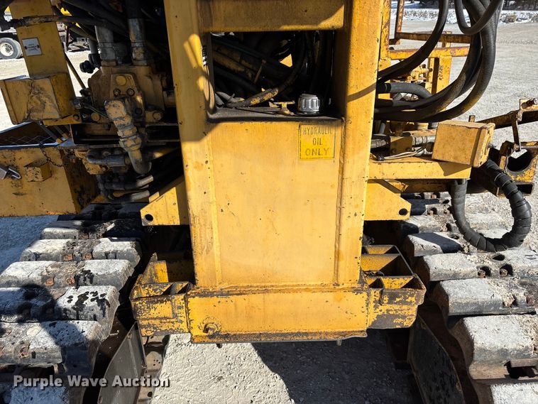 image for item FG0056 Simco 4000 TR-2 drilling rig