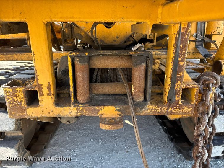 image for item FG0056 Simco 4000 TR-2 drilling rig