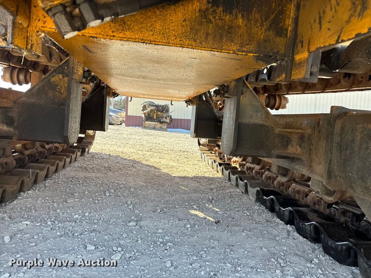 image for item FG0056 Simco 4000 TR-2 drilling rig