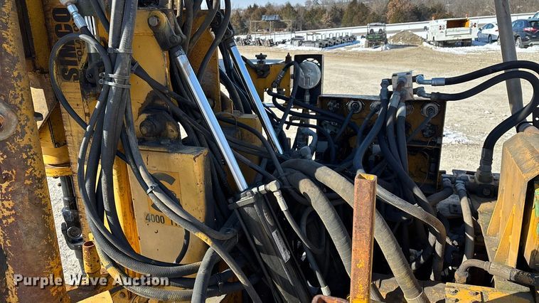 image for item FG0056 Simco 4000 TR-2 drilling rig