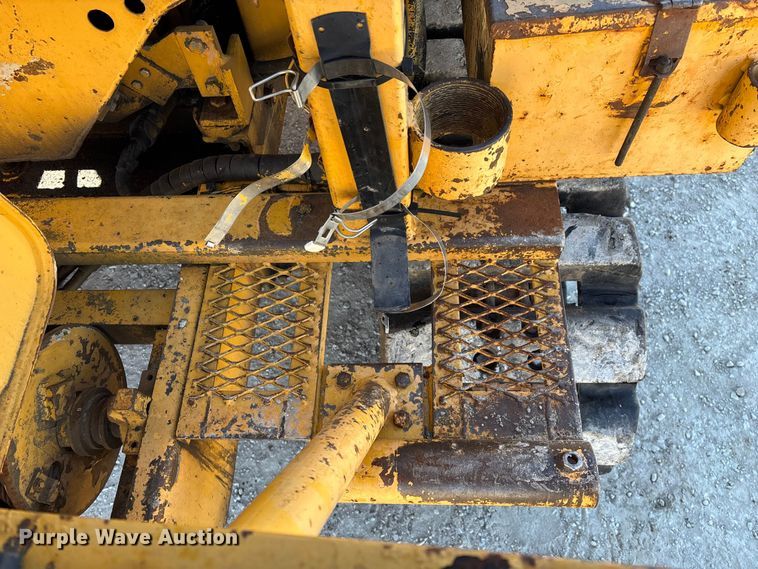 image for item FG0056 Simco 4000 TR-2 drilling rig