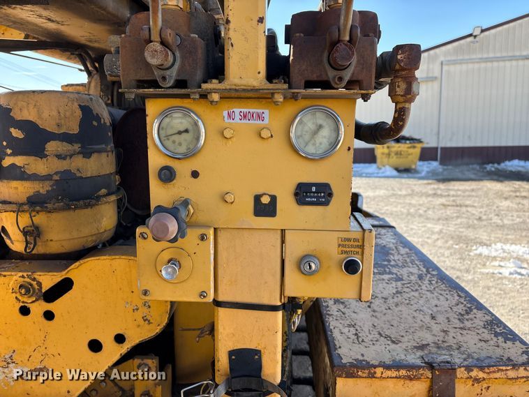 image for item FG0056 Simco 4000 TR-2 drilling rig