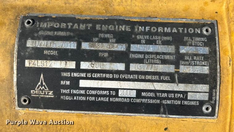 image for item FG0056 Simco 4000 TR-2 drilling rig