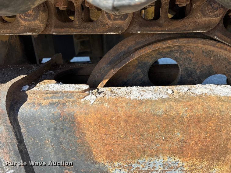 image for item FG0056 Simco 4000 TR-2 drilling rig