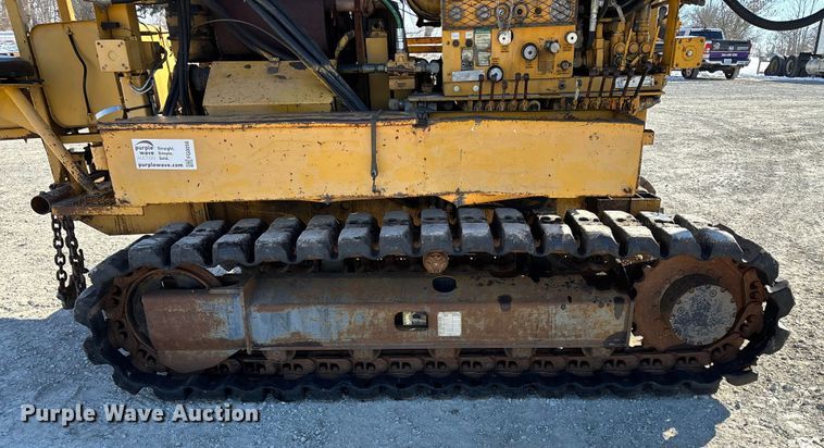 image for item FG0056 Simco 4000 TR-2 drilling rig