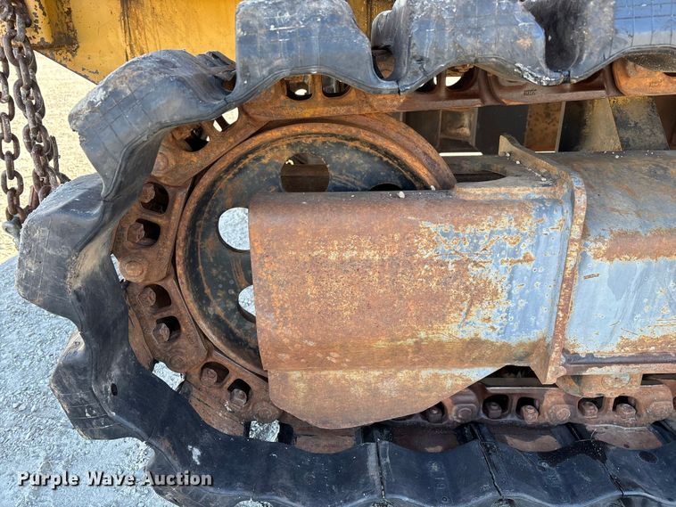 image for item FG0056 Simco 4000 TR-2 drilling rig