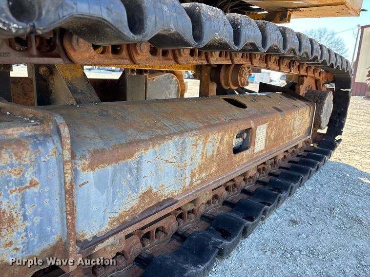 image for item FG0056 Simco 4000 TR-2 drilling rig