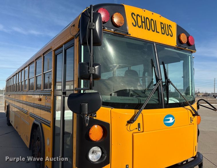 image for item FG2602 2014 Blue Bird school bus