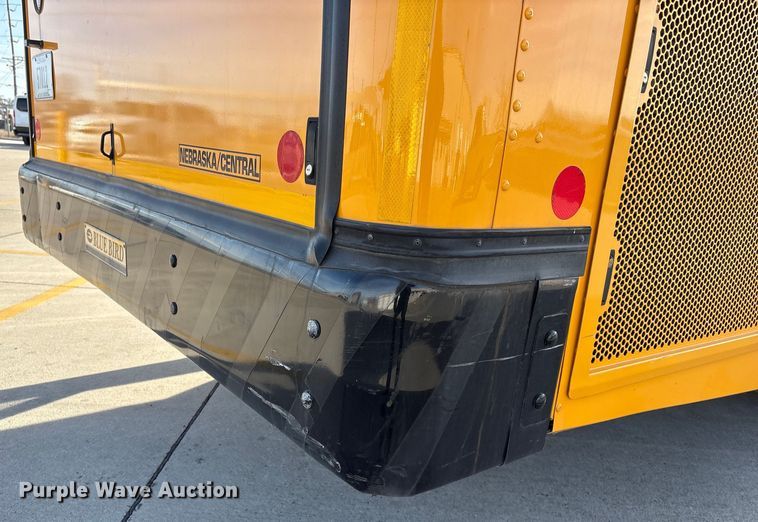 image for item FG2602 2014 Blue Bird school bus