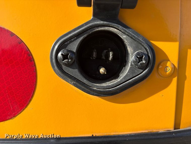 image for item FG2602 2014 Blue Bird school bus