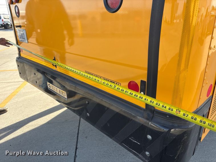 image for item FG2602 2014 Blue Bird school bus