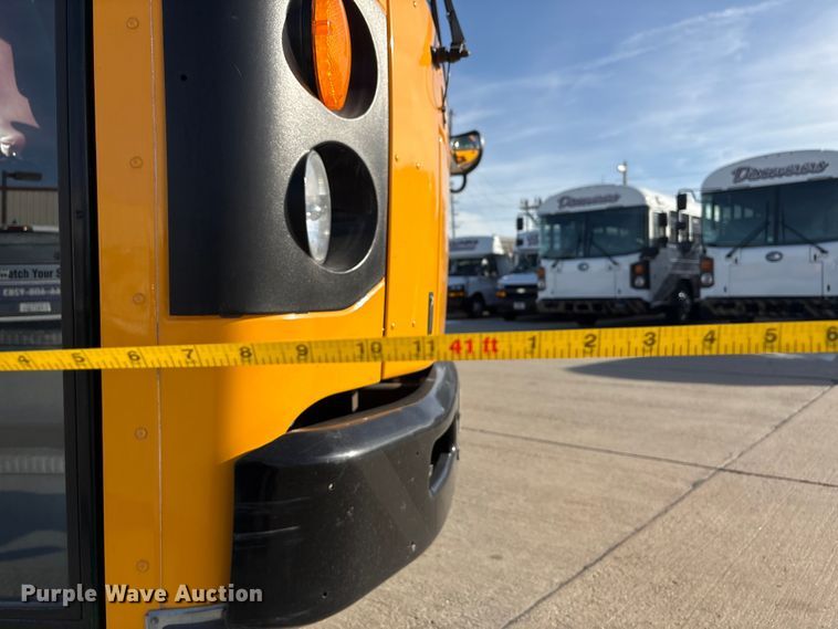 image for item FG2602 2014 Blue Bird school bus