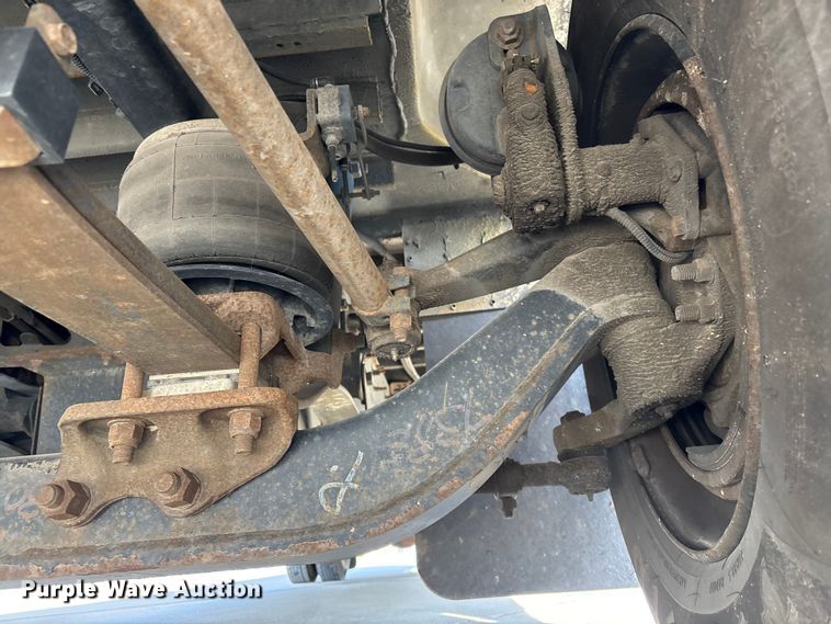 image for item FG2602 2014 Blue Bird school bus