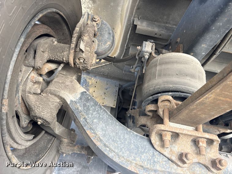 image for item FG2602 2014 Blue Bird school bus