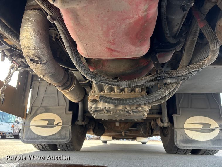 image for item FG2602 2014 Blue Bird school bus