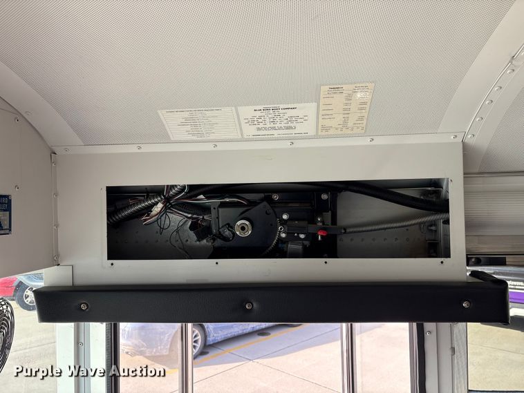 image for item FG2602 2014 Blue Bird school bus