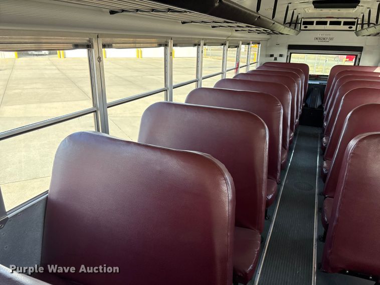 image for item FG2602 2014 Blue Bird school bus